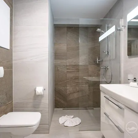 Tatra Luxury A305 Vysoké Tatry